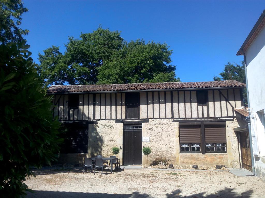 Les Gites De Castera Aire-sur-lʼAdour 외부 사진