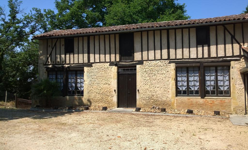 Les Gites De Castera Aire-sur-lʼAdour 외부 사진